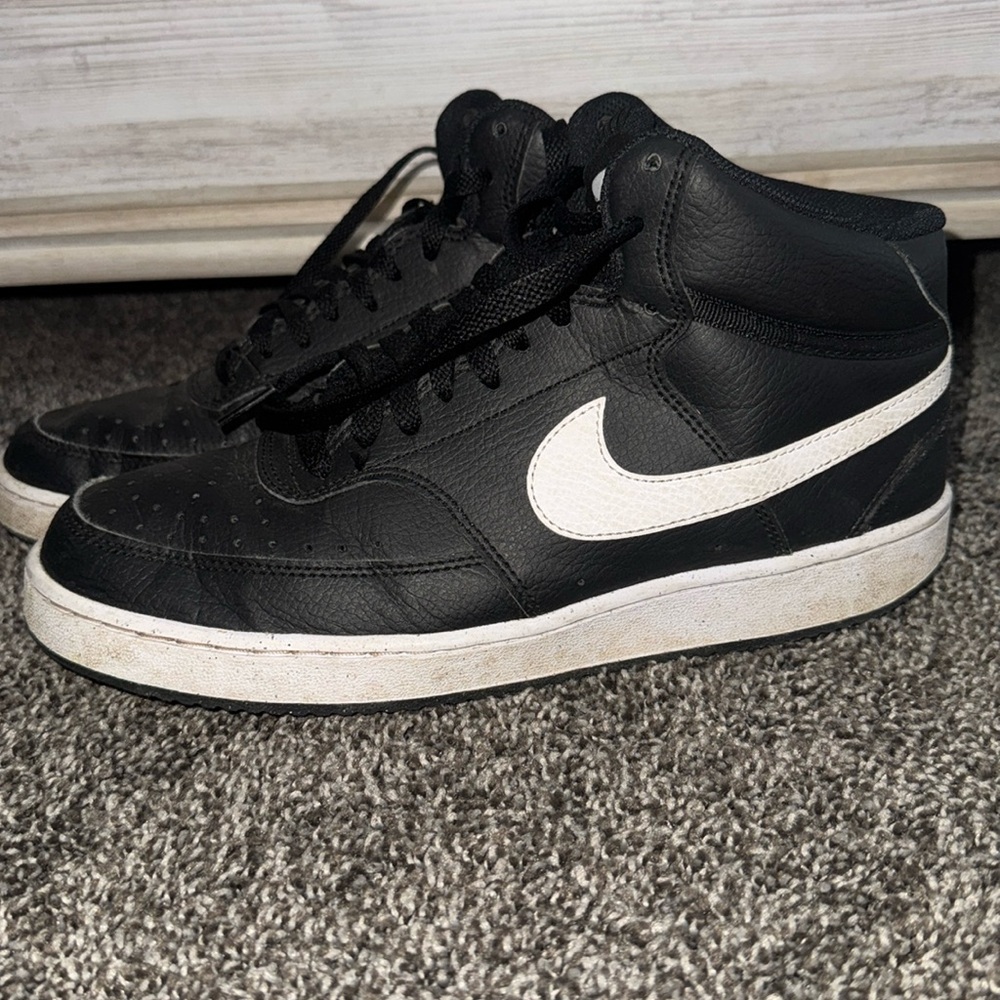 Men's Nike shoes